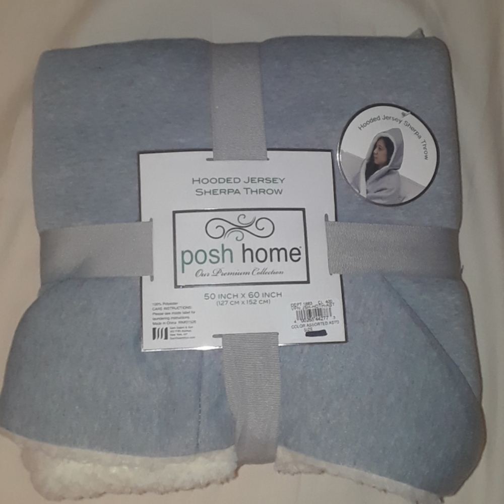 HOODED JERSEY SHERPA THROW